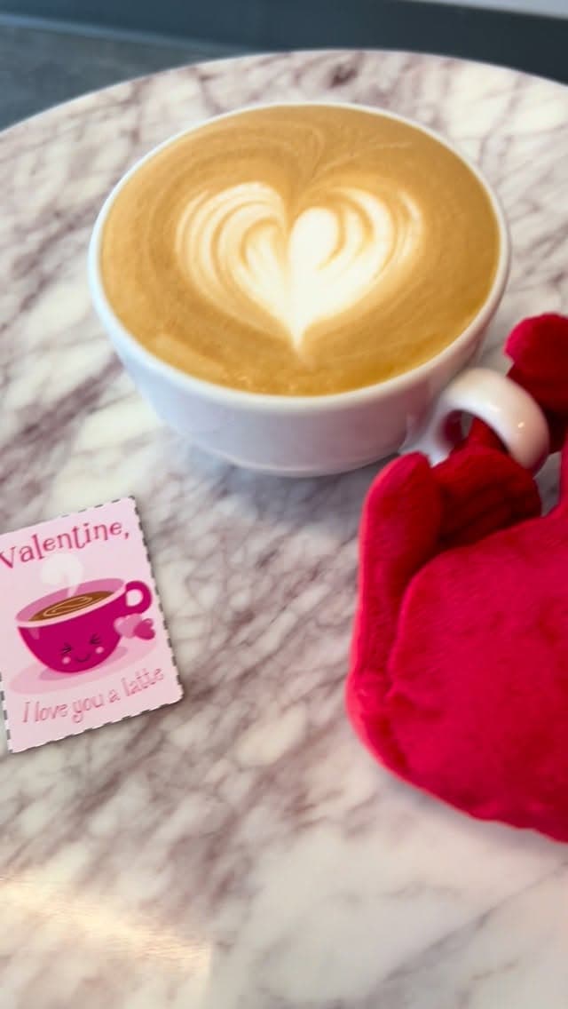 Heart latte art